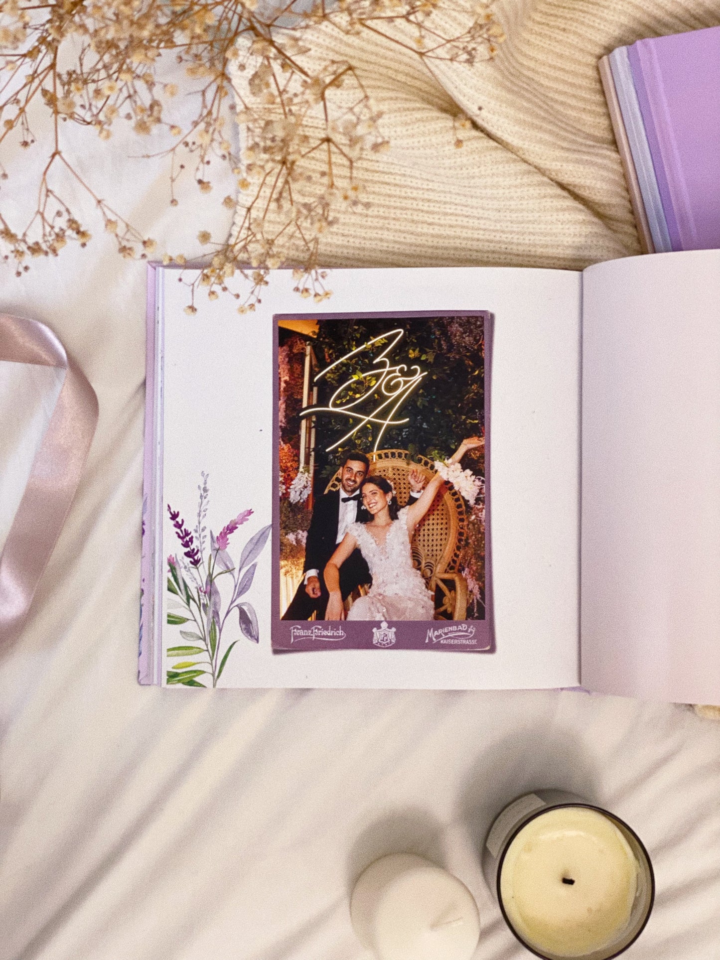 The Customized Wedding Book