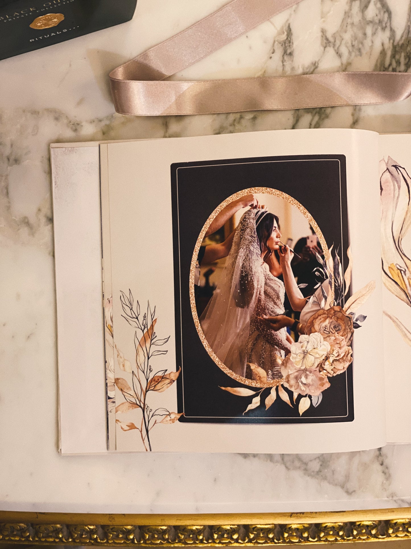The Customized Wedding Book